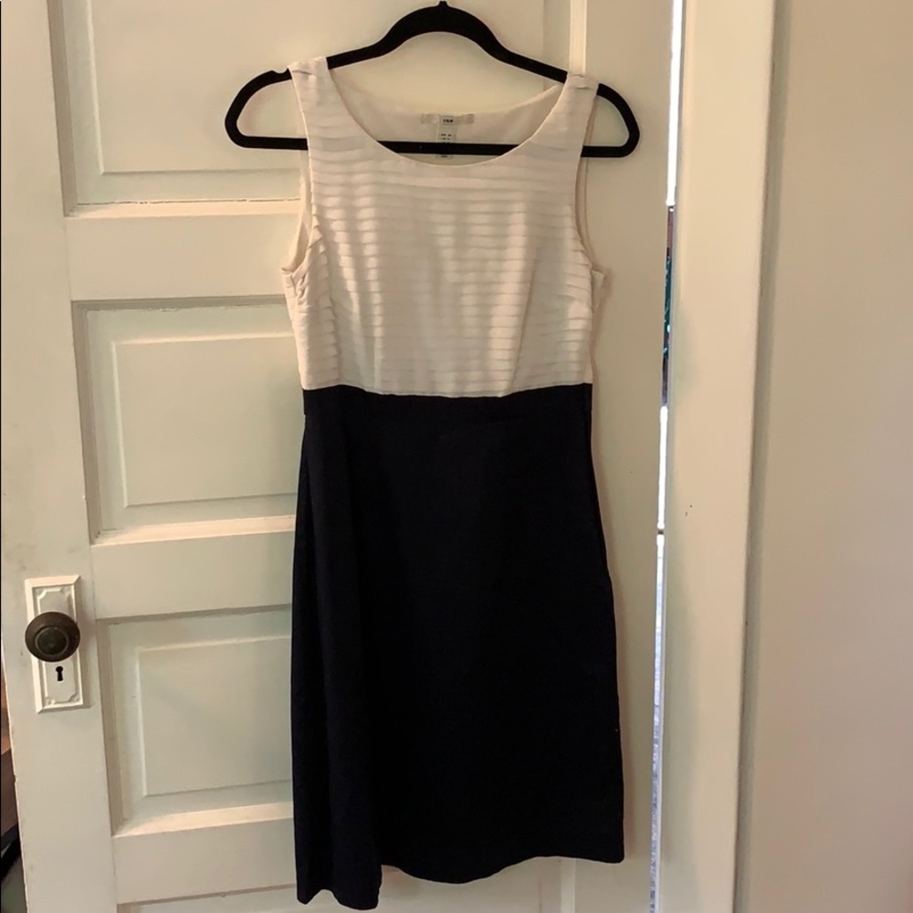 Navy and white H&M shift dress